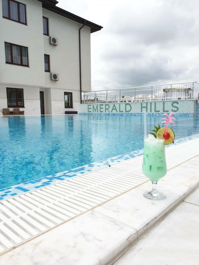 אפרטהוטל סוזופול Emerald Hills מראה חיצוני תמונה